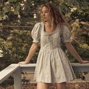 🟦 ⬜️ Doen Trail Dress - Cream Cottage Ivy Floral